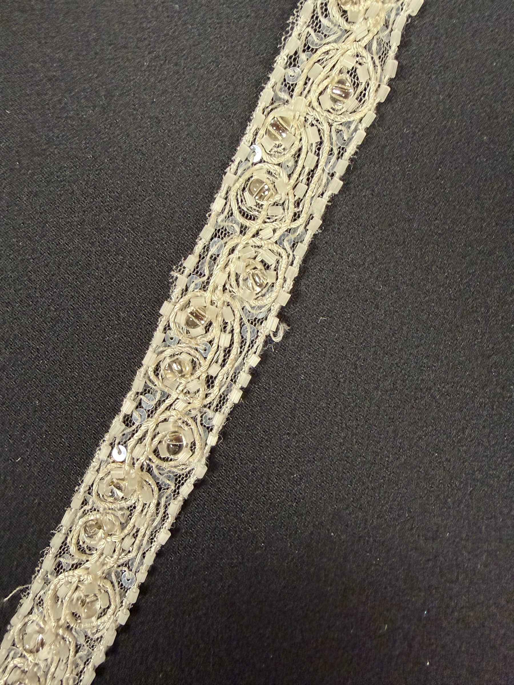 Pale Ivory Beaded Lace Trim - T80
