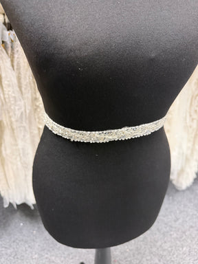 Pale Ivory Beaded Lace Trim - T80