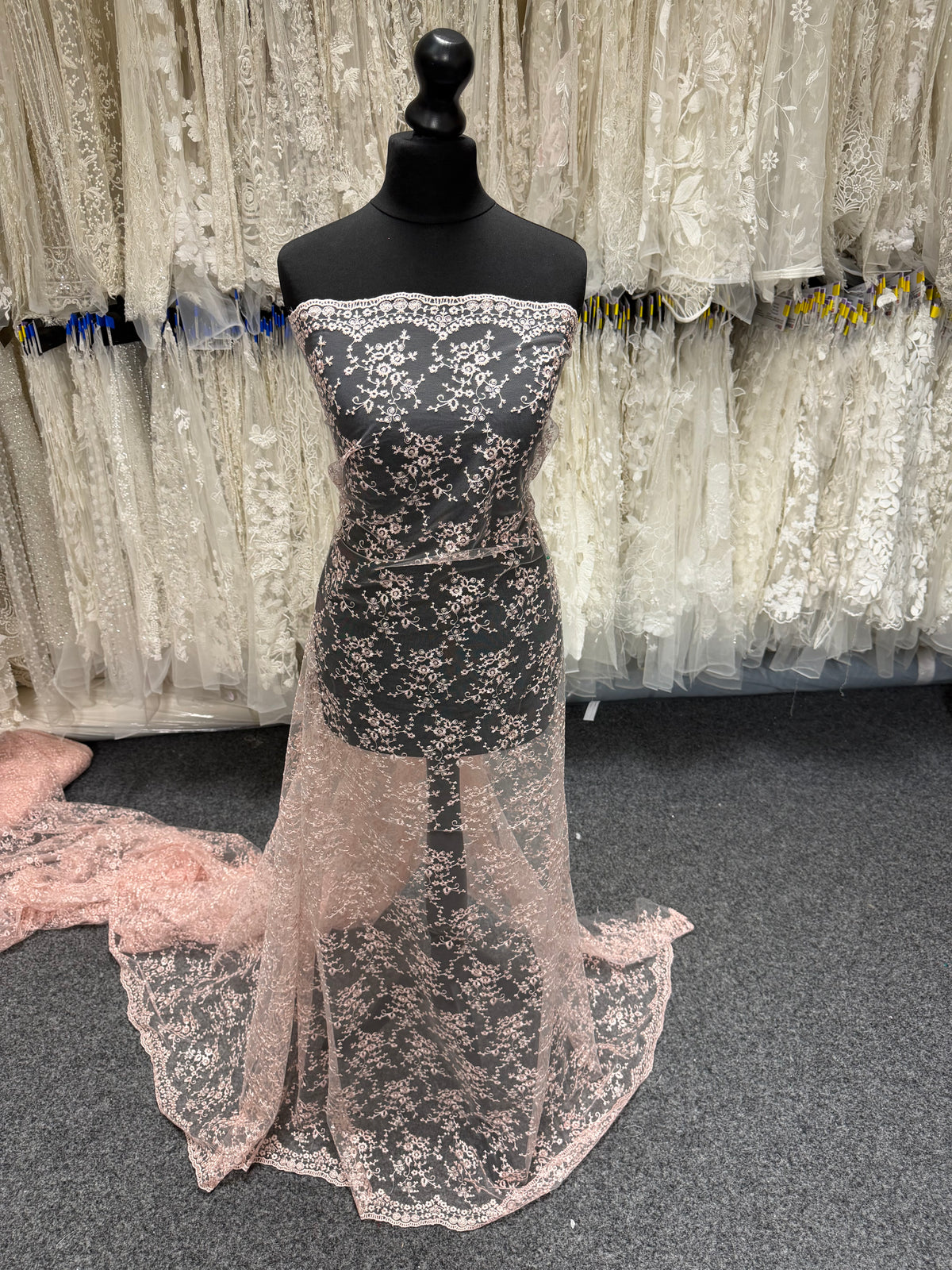 Antique Rose Embroidered Lace - P615