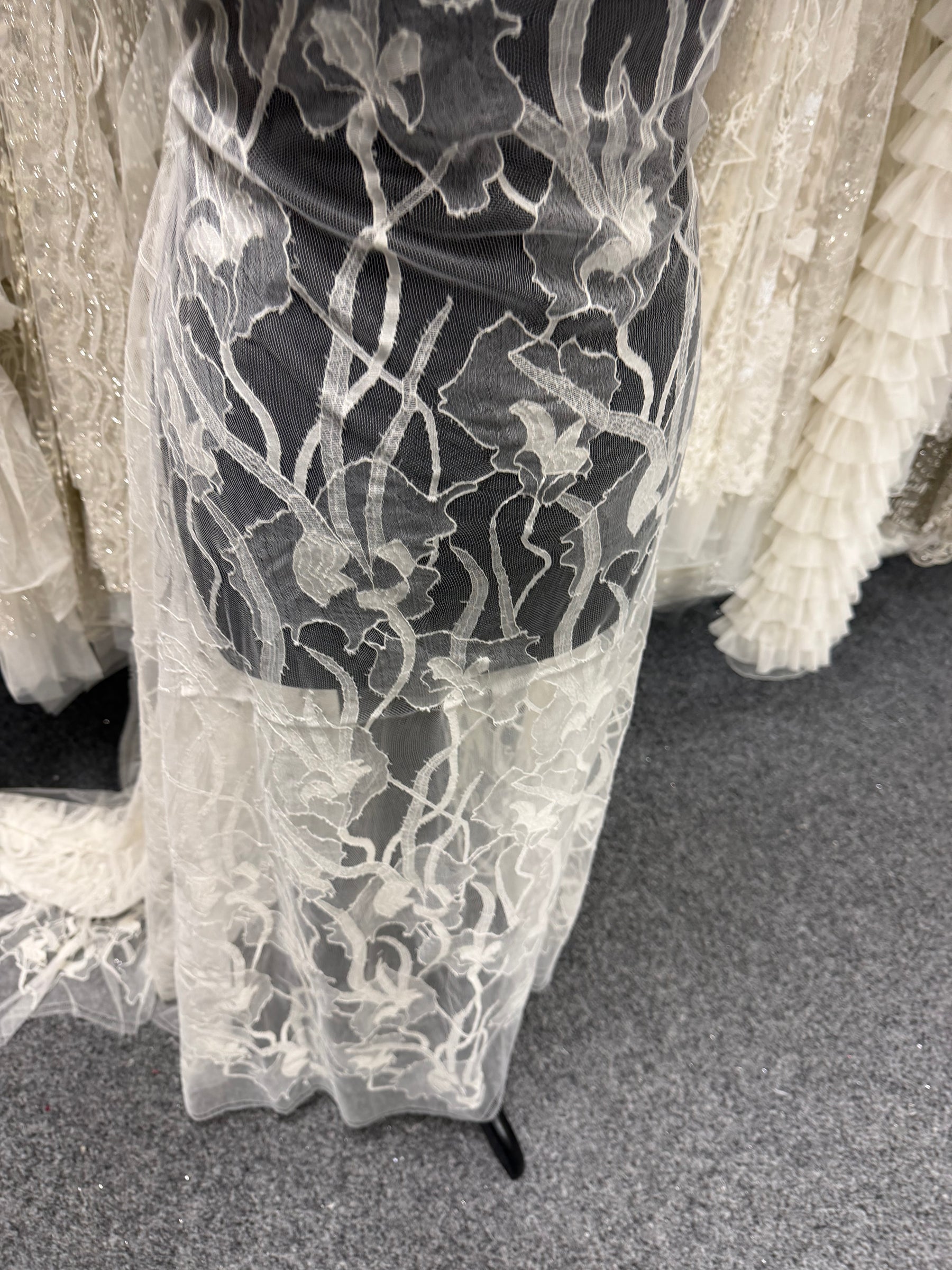 Ivory French Lace - LA2009