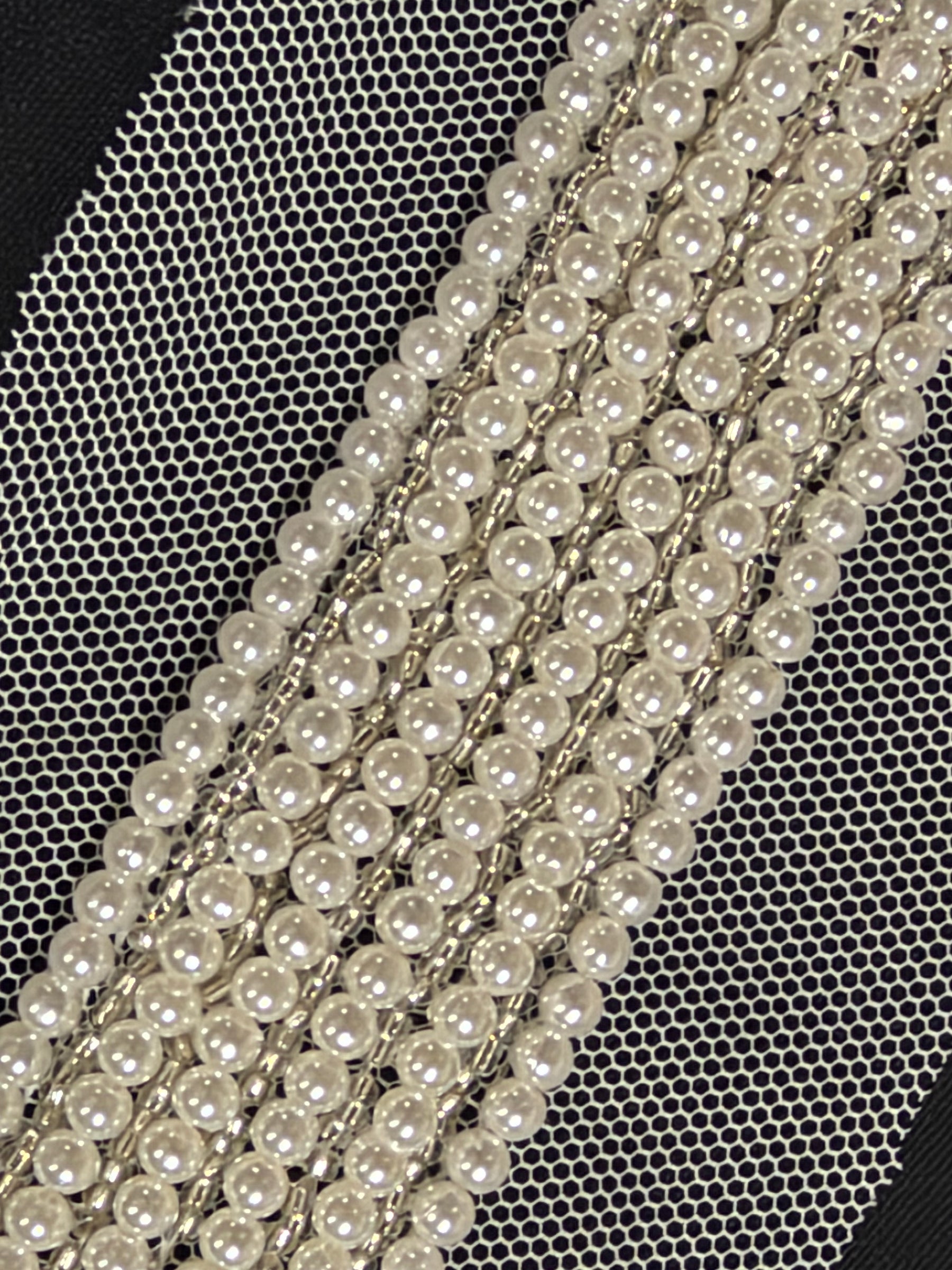 Ivory Pearl Beaded Edging - T357