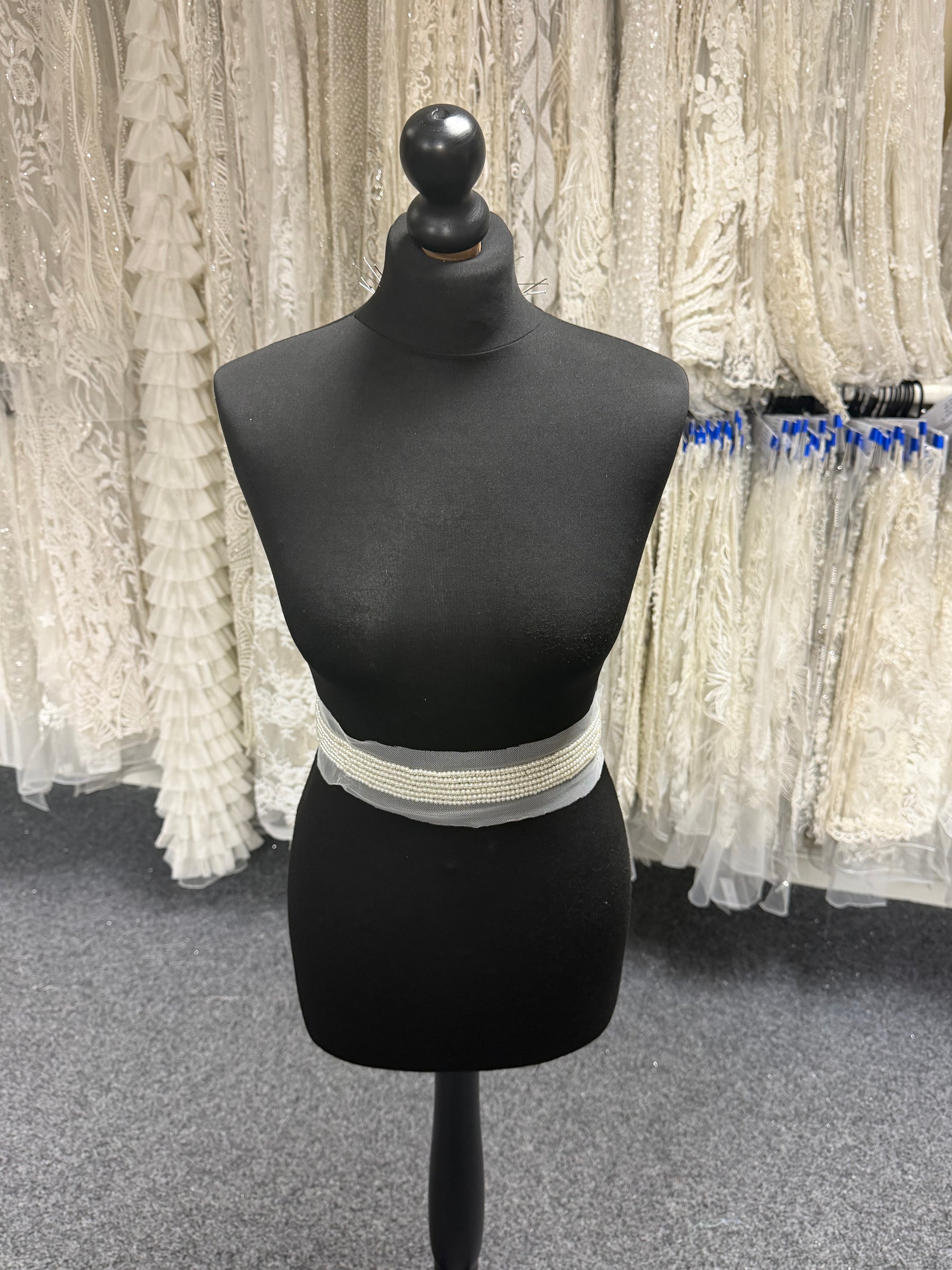 Ivory Pearl Beaded Edging - T357