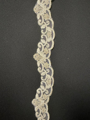 Ivory/Silver Edging - T297