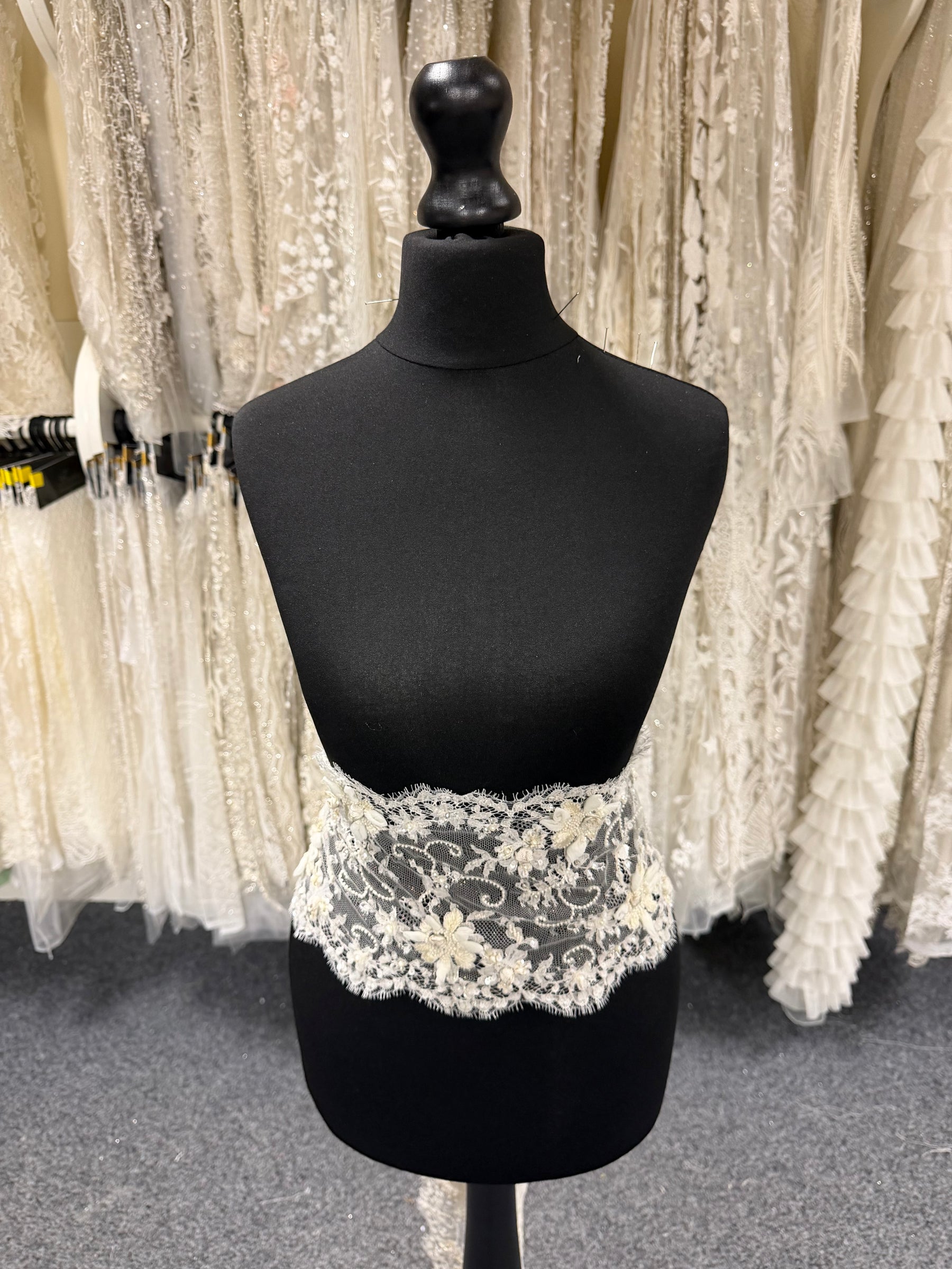 Ivory Beaded Sequined French Lace Edging - T266