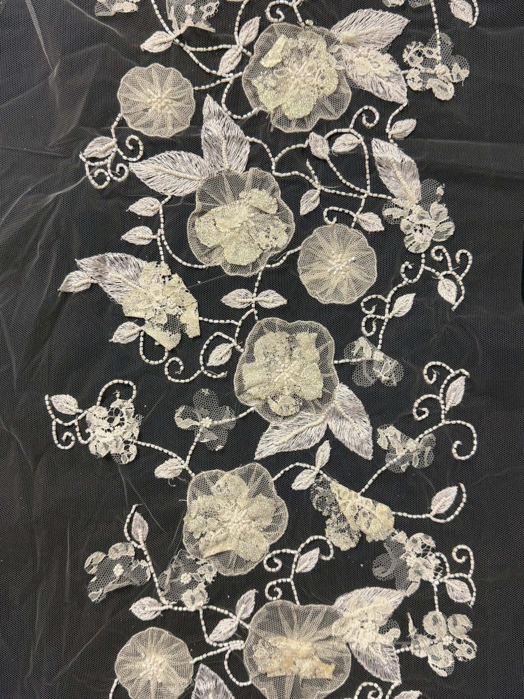 Ivory French 3D Beaded Edging - T343