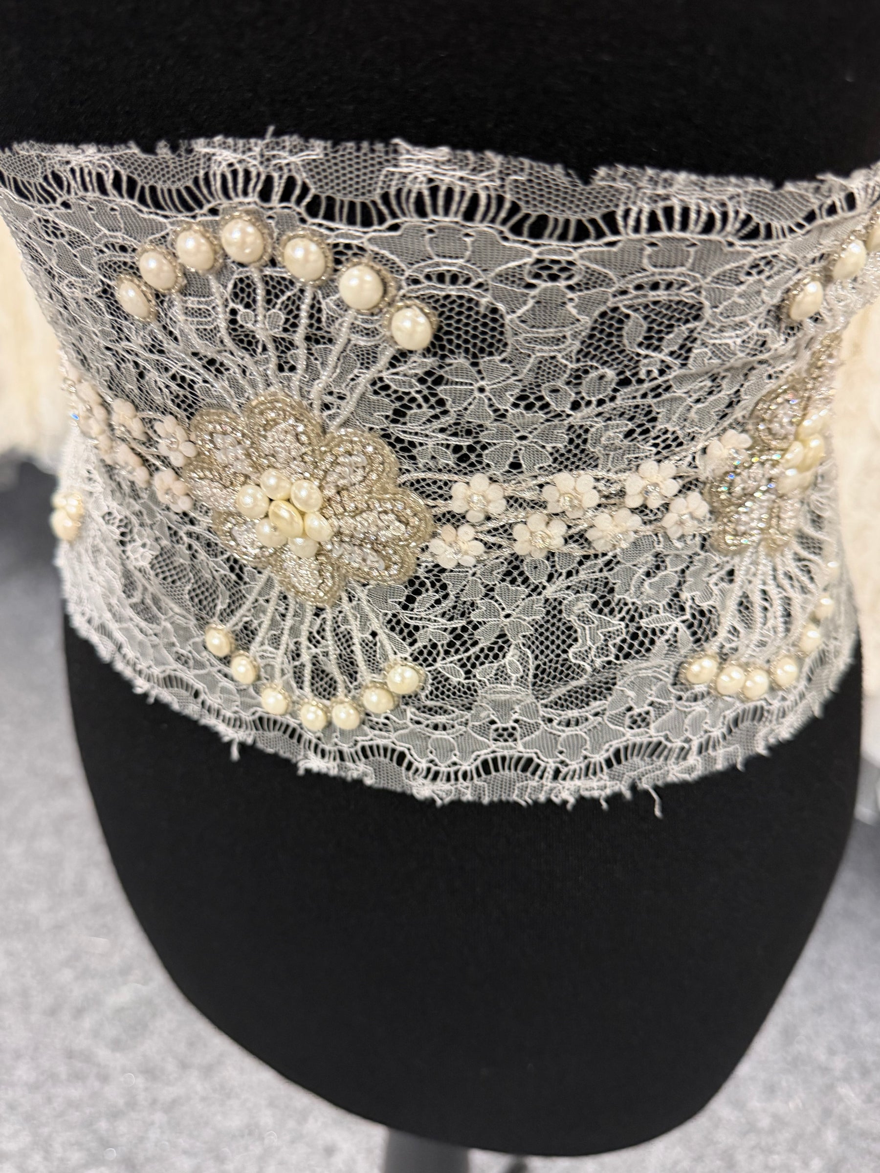 Ivory Crystal Beaded Pearl French Chantilly Edging - T264
