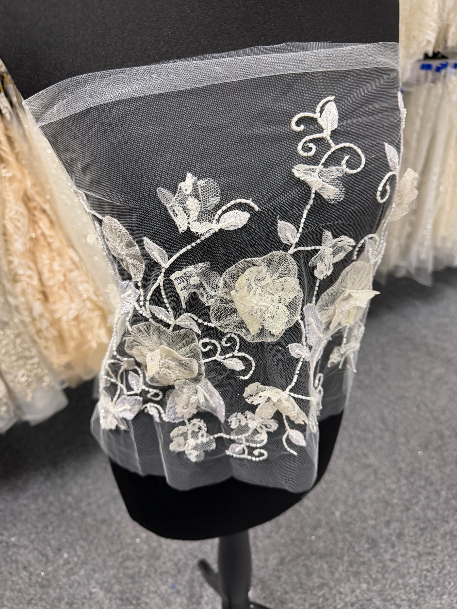 Ivory French 3D Beaded Edging - T343