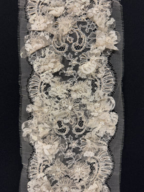 Ivory French 3D Beaded Edging - T344