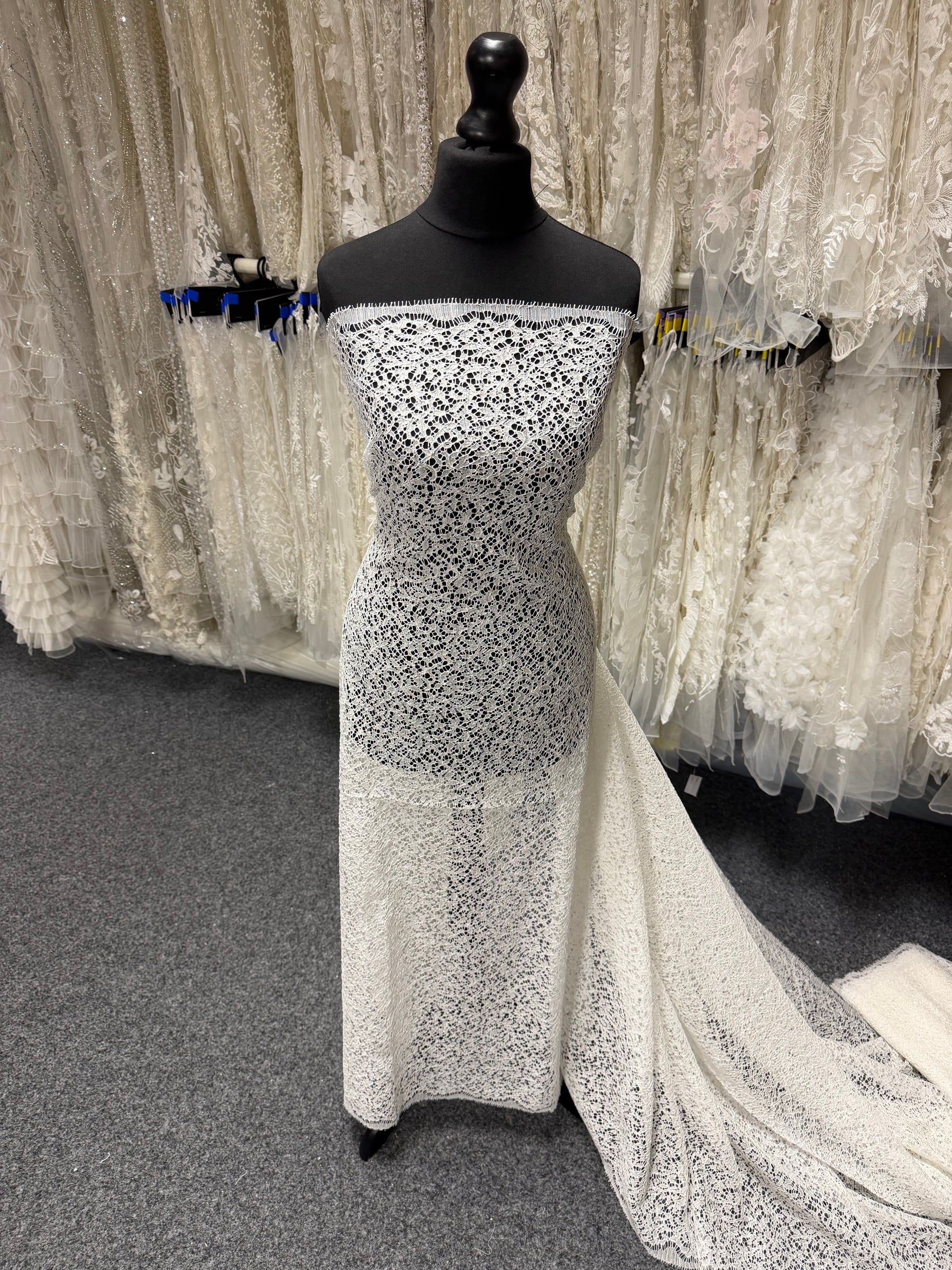 Ivory Corded French Lace - LA4006