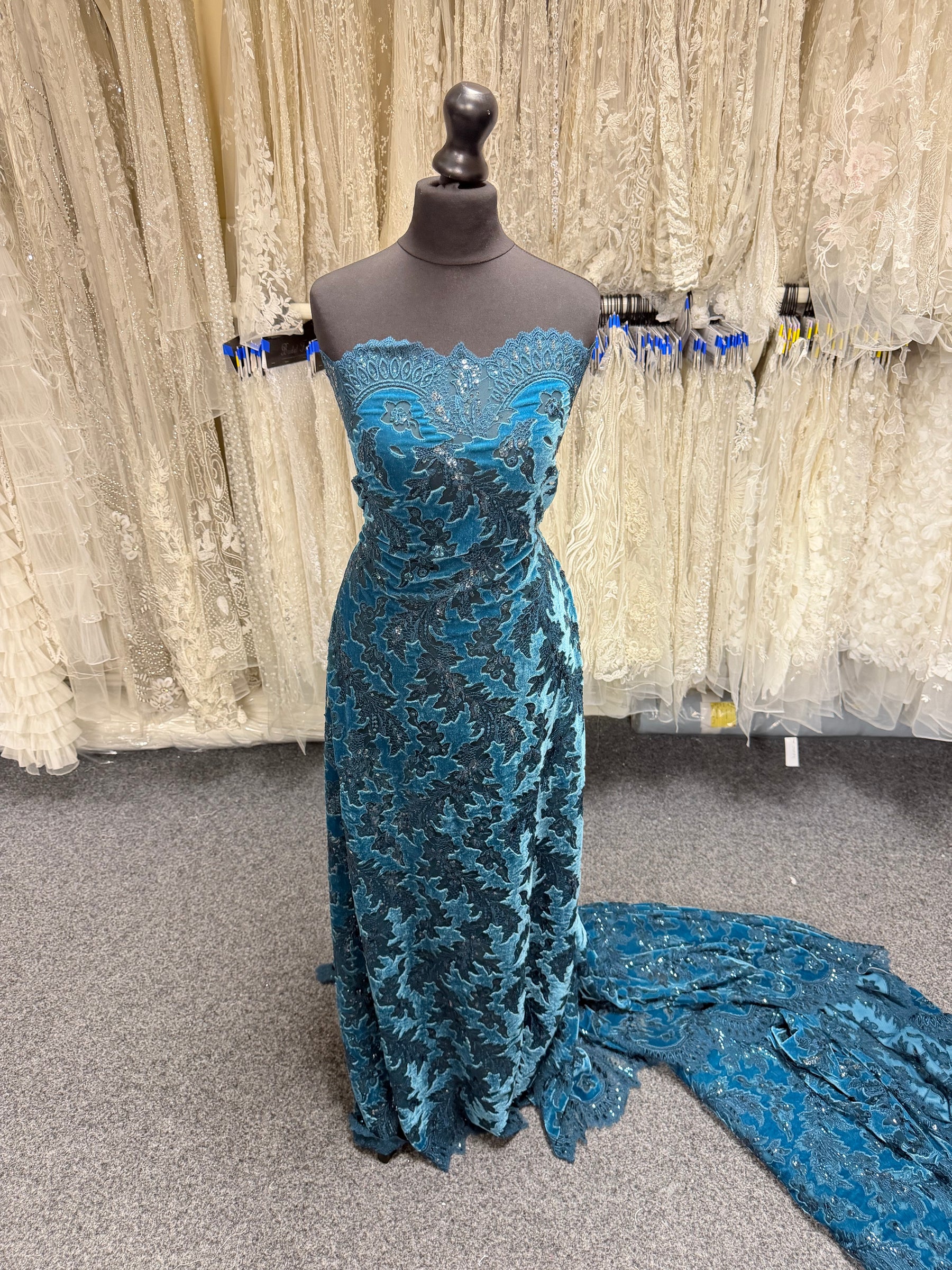 Teal 3D Velvet Lace - EB3023