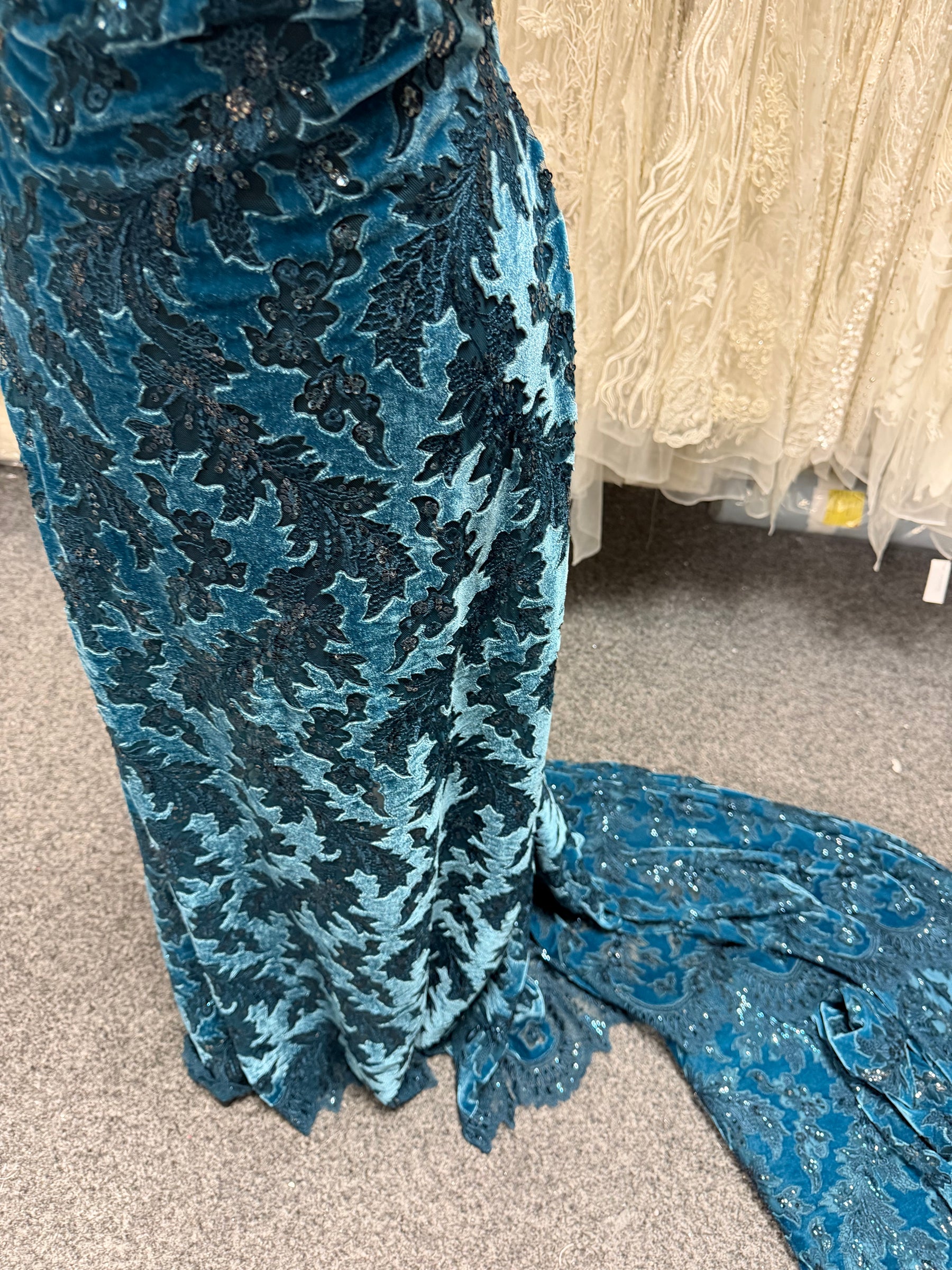 Teal 3D Velvet Lace - EB3023
