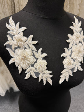 Ivory 3D Lace Appliques - T894