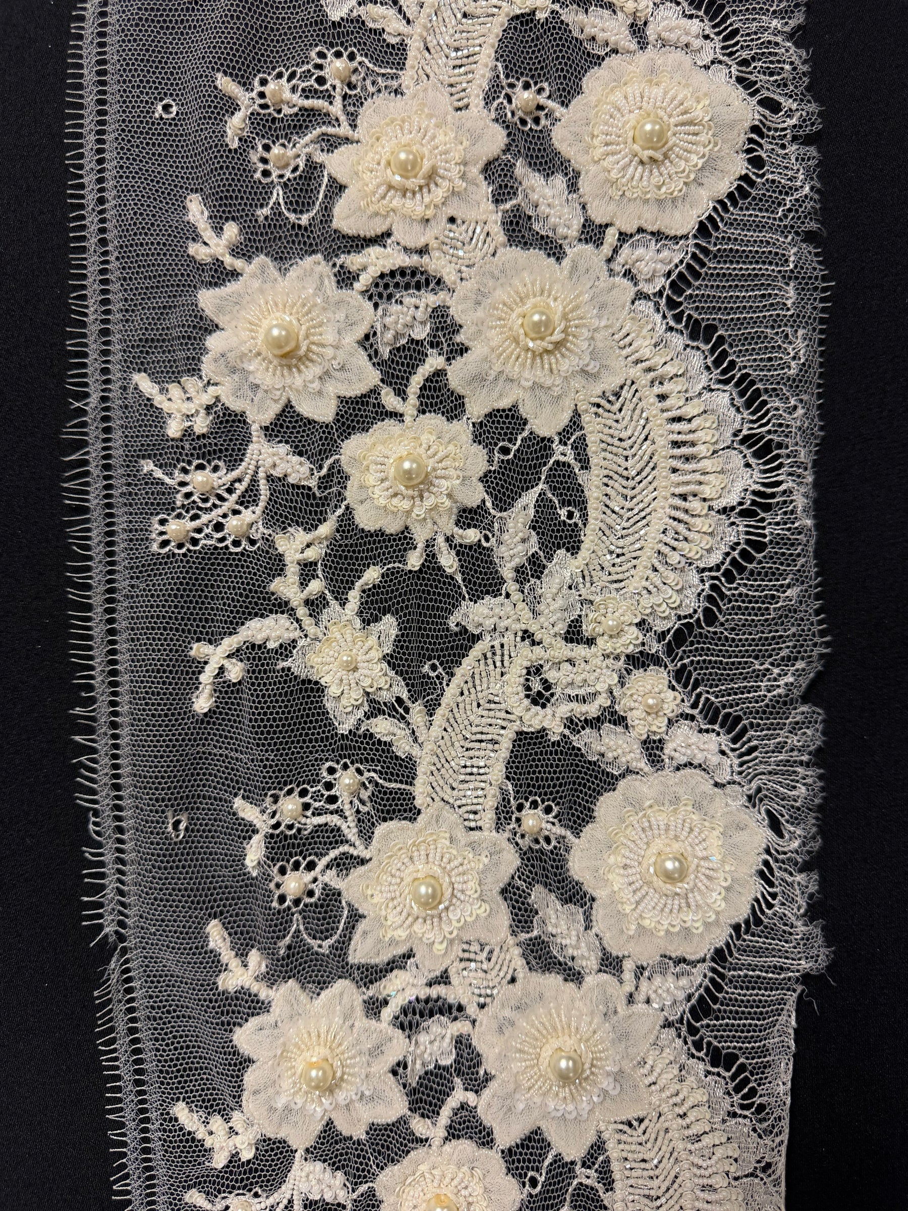 Ivory 3D Lace Beaded Sequin Edging - T438