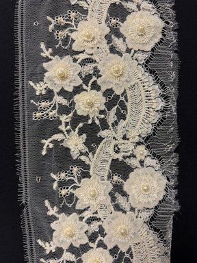 Ivory 3D Lace Beaded Sequin Edging - T438
