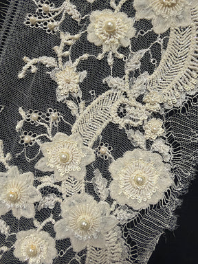 Ivory 3D Lace Beaded Sequin Edging - T438