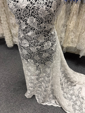 Ivory Guipure Lace - P357