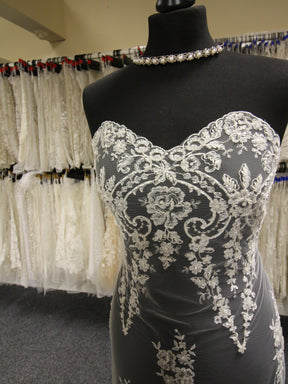 Ivory Beaded Lace - Lauren