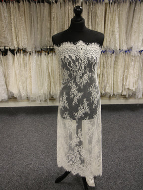 Ivory Raschel Lace - Cassidy