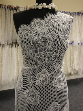 Ivory Raschel Lace - Ffion