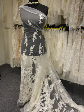 Ivory 3D Embroidered Lace - Hunter