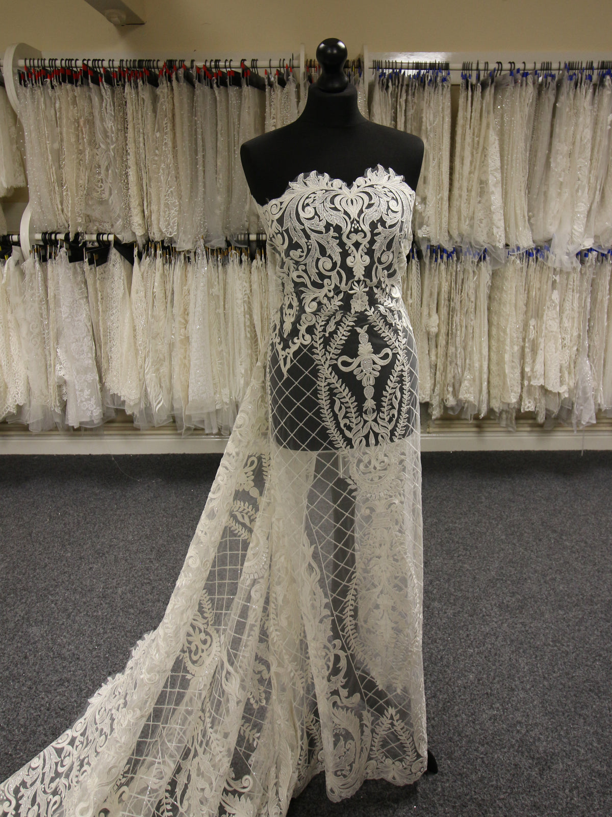 Ivory Embroidered Lace - Itzel