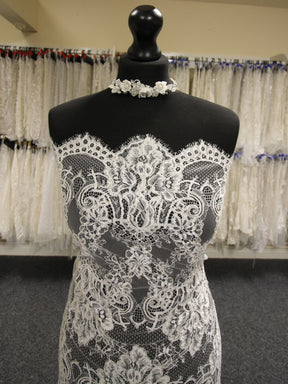 Discounted Ivory Corded Lace - Karen