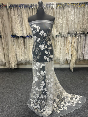 Ivory Embroidered Lace – Loretta