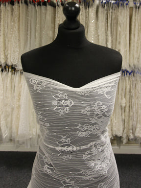 Ivory Raschel Lace - Riley