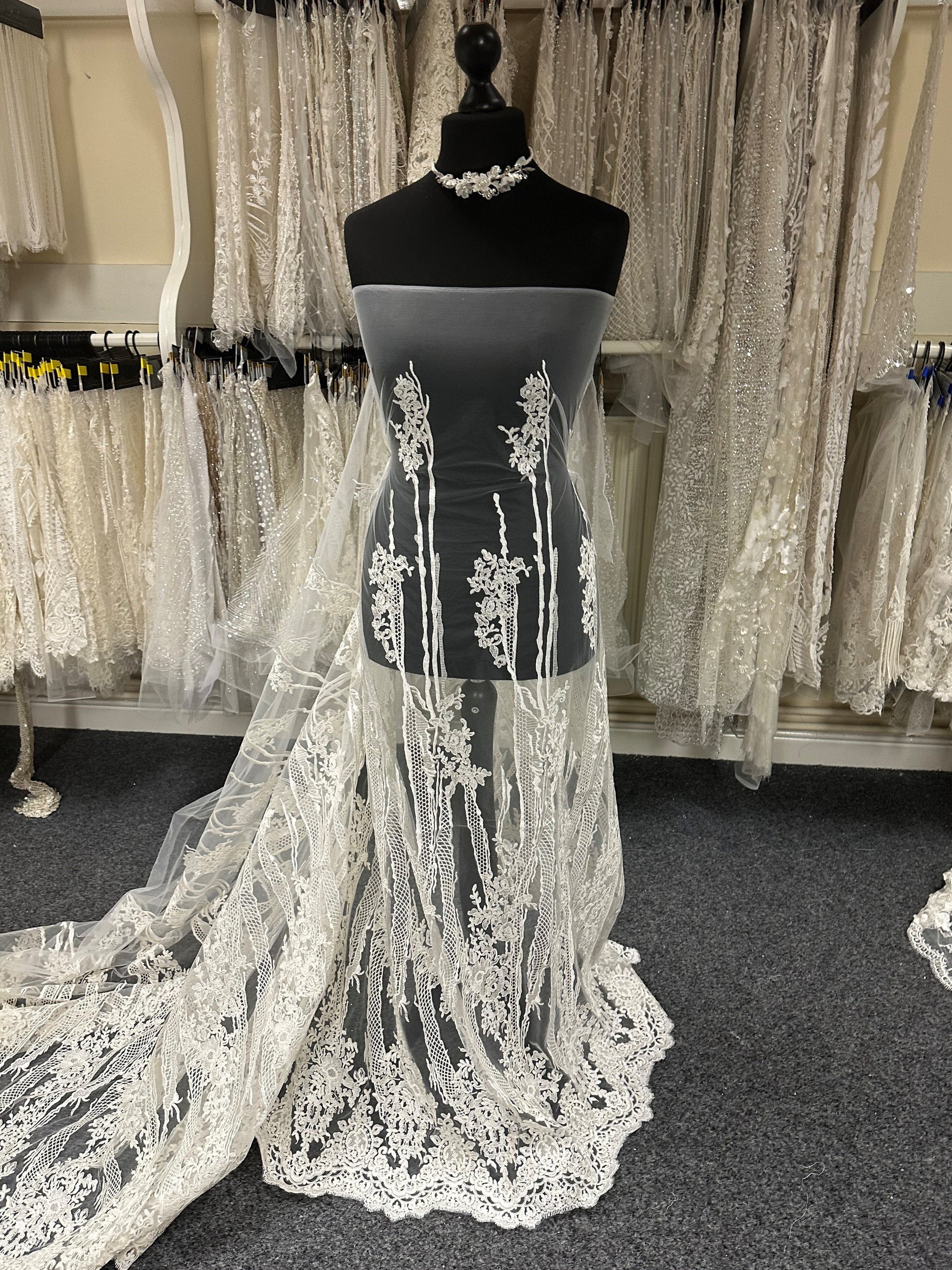 Ivory Embroidered Bridal Lace - Sunshine Ivory Embroidered Bridal Lace - Sunshine