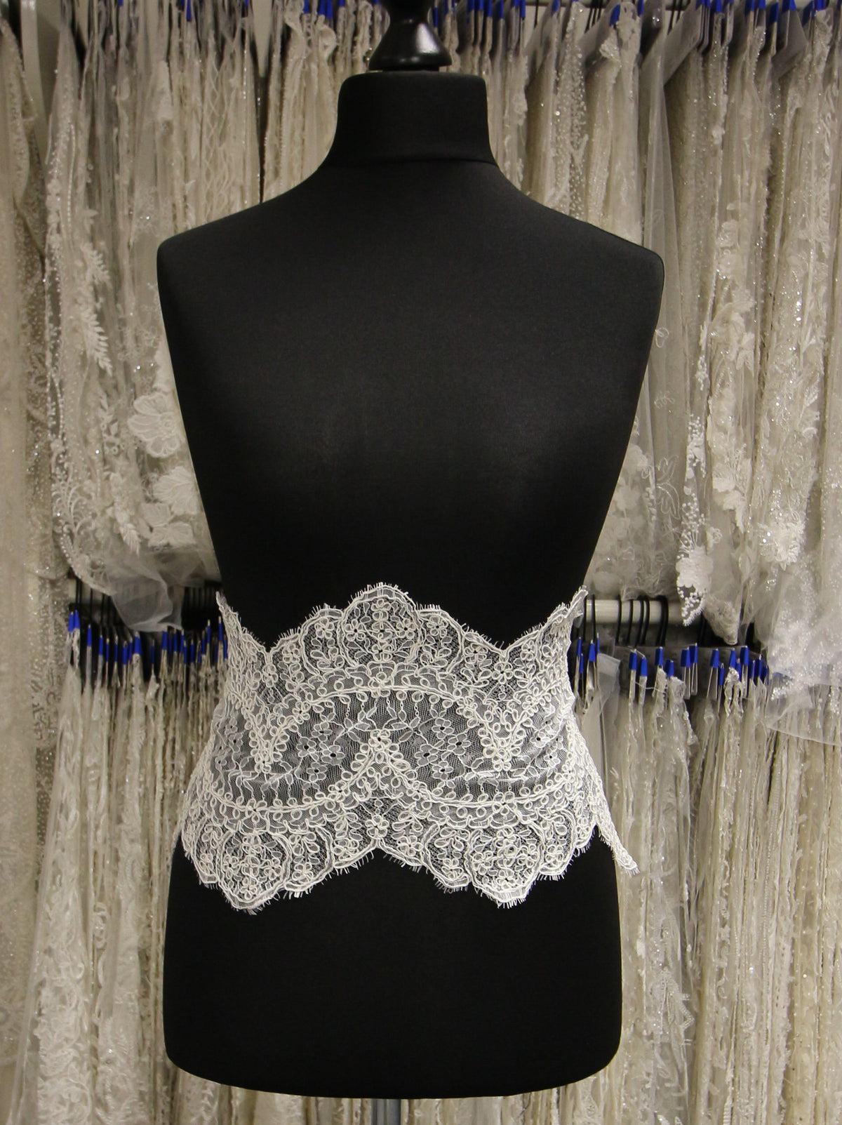 Ivory Corded Lace Trim - Amelia