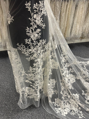 Discounted Ivory Embroidered Lace - Fontaine