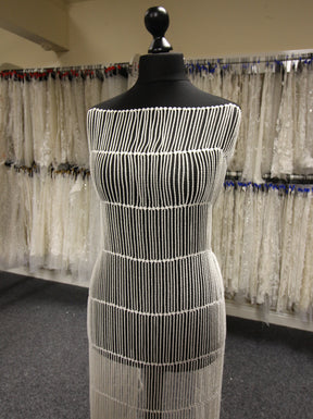 Ivory Contemporary Lace - Leoni