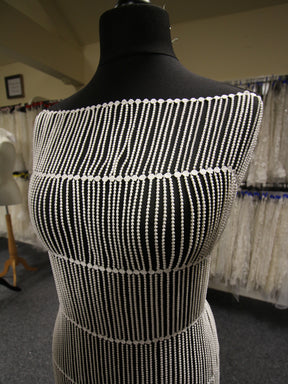 Ivory Contemporary Lace - Leoni