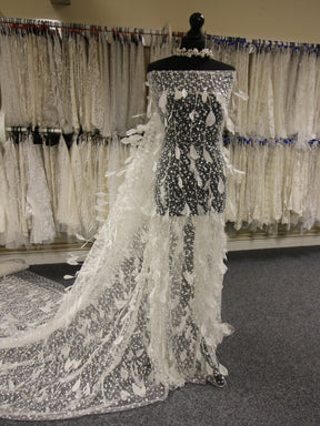 Ivory Feather Lace - Judy