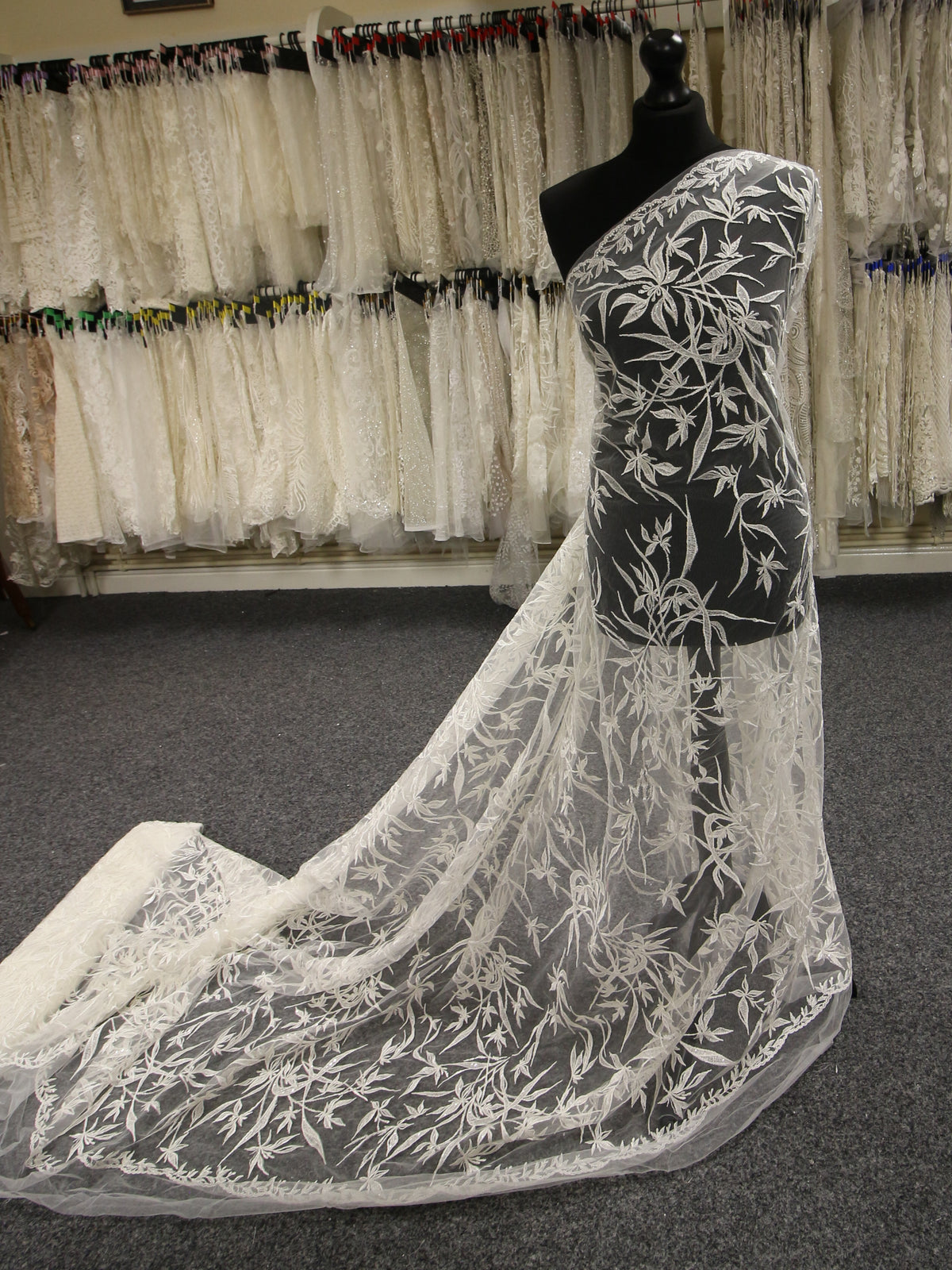 Ivory Embroidered Lace - Dacio