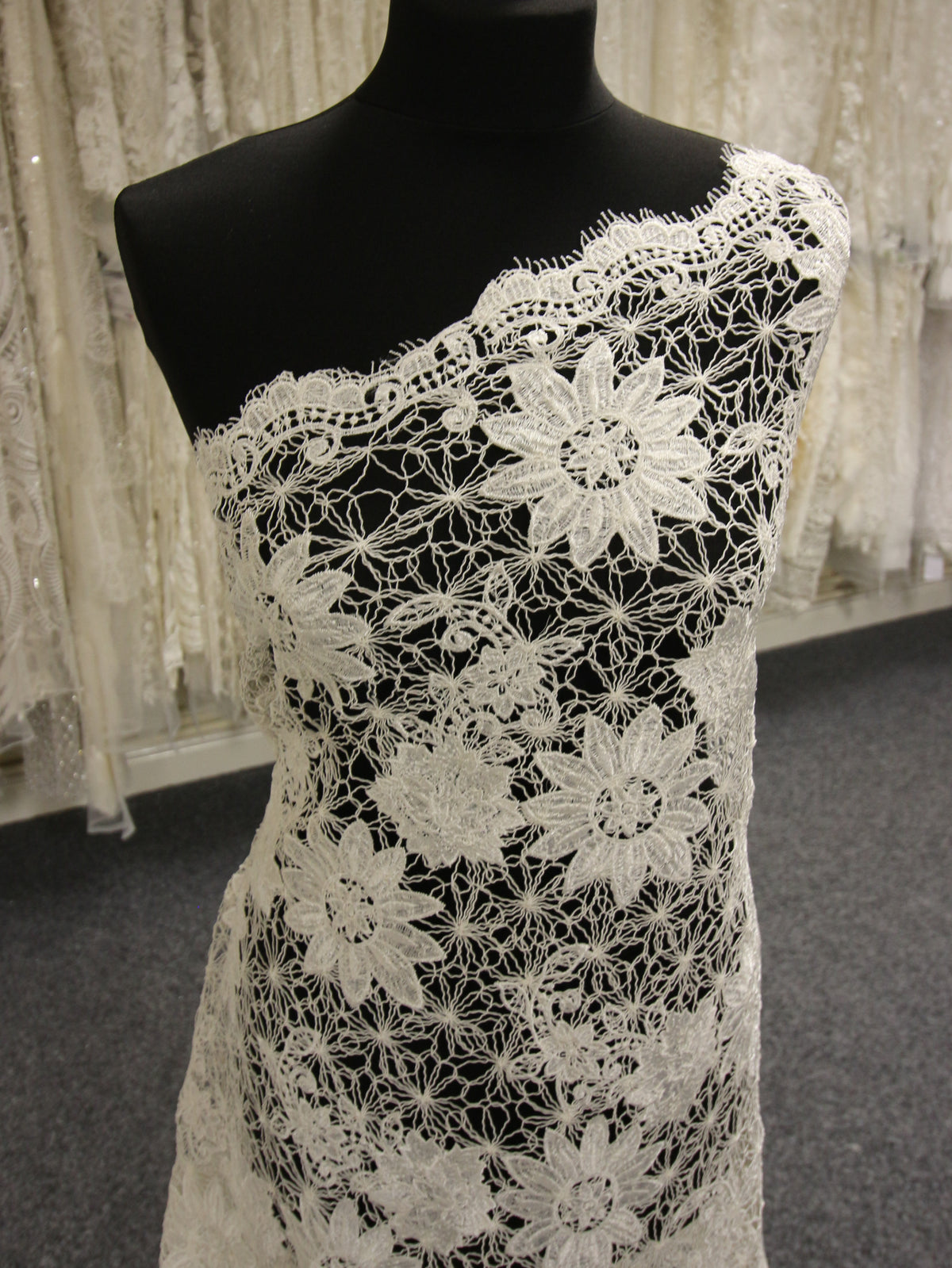 Ivory Guipure Lace Saskia