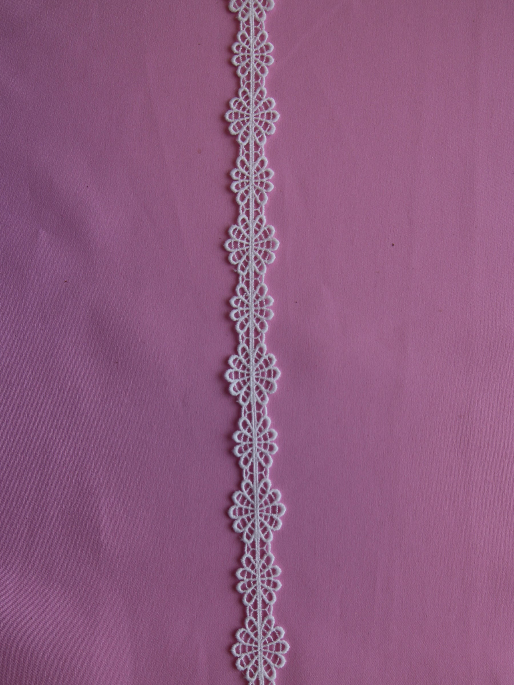 Ivory Lace Trim - Butternut