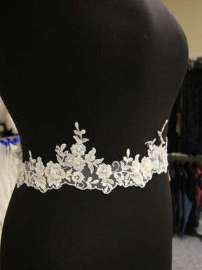 Ivory Beaded Lace Trim - Huberta