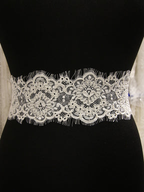 Ivory Corded & Beaded Lace Trim - Wisconsin