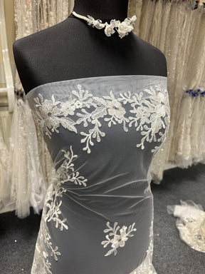 Ivory with Silver Embroidered Lace - Fontaine