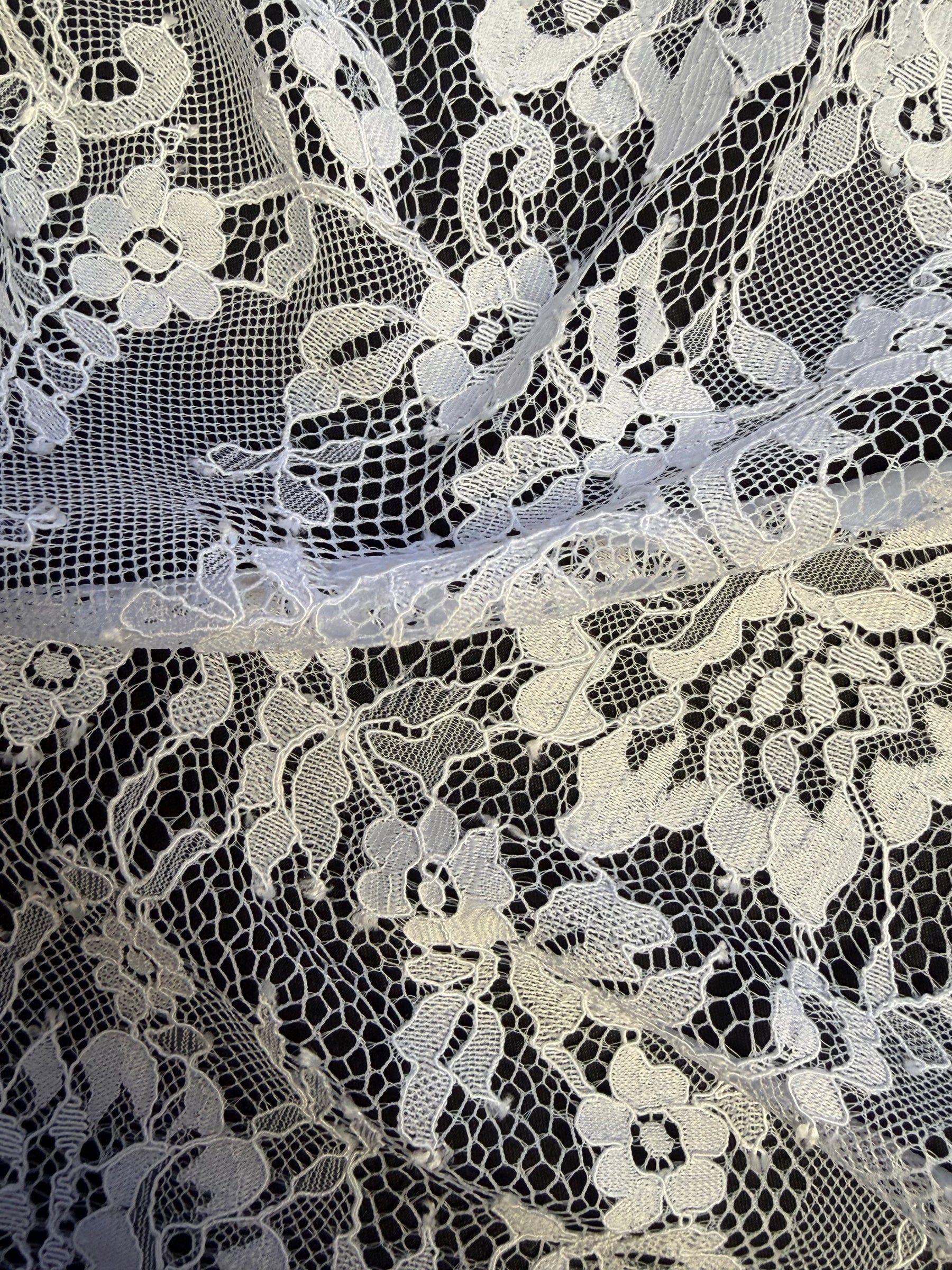 White Raschel Lace - LA1005