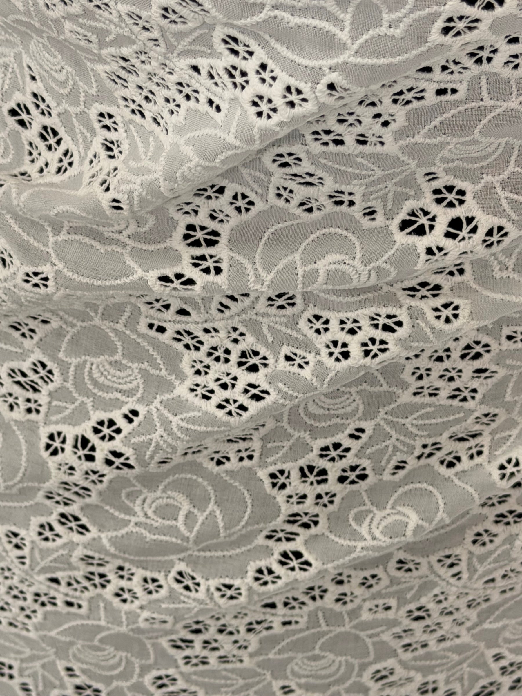 White Embroidered Cotton - EB6001