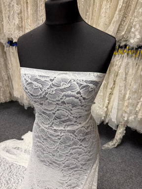 Light Ivory Stretch Lace - LB7008