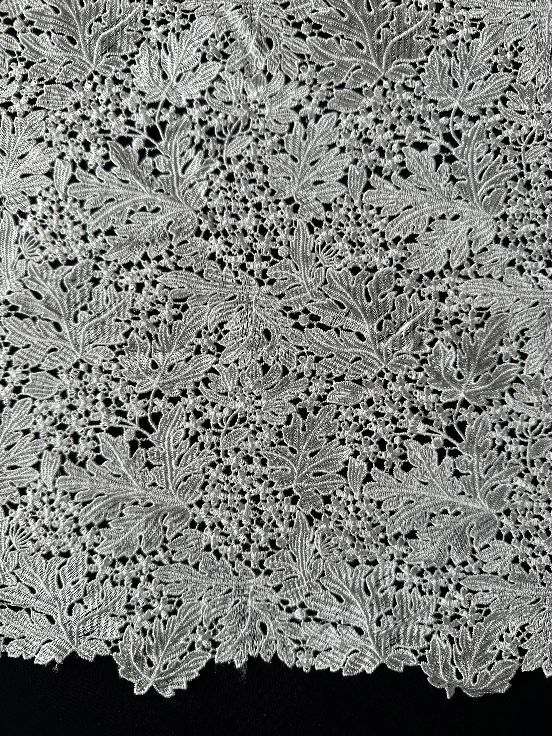 Ivory Guipure Lace - LB2016