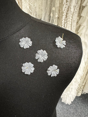 Ivory Eco Georgette Flowers - MM0040 (Bag of 144)