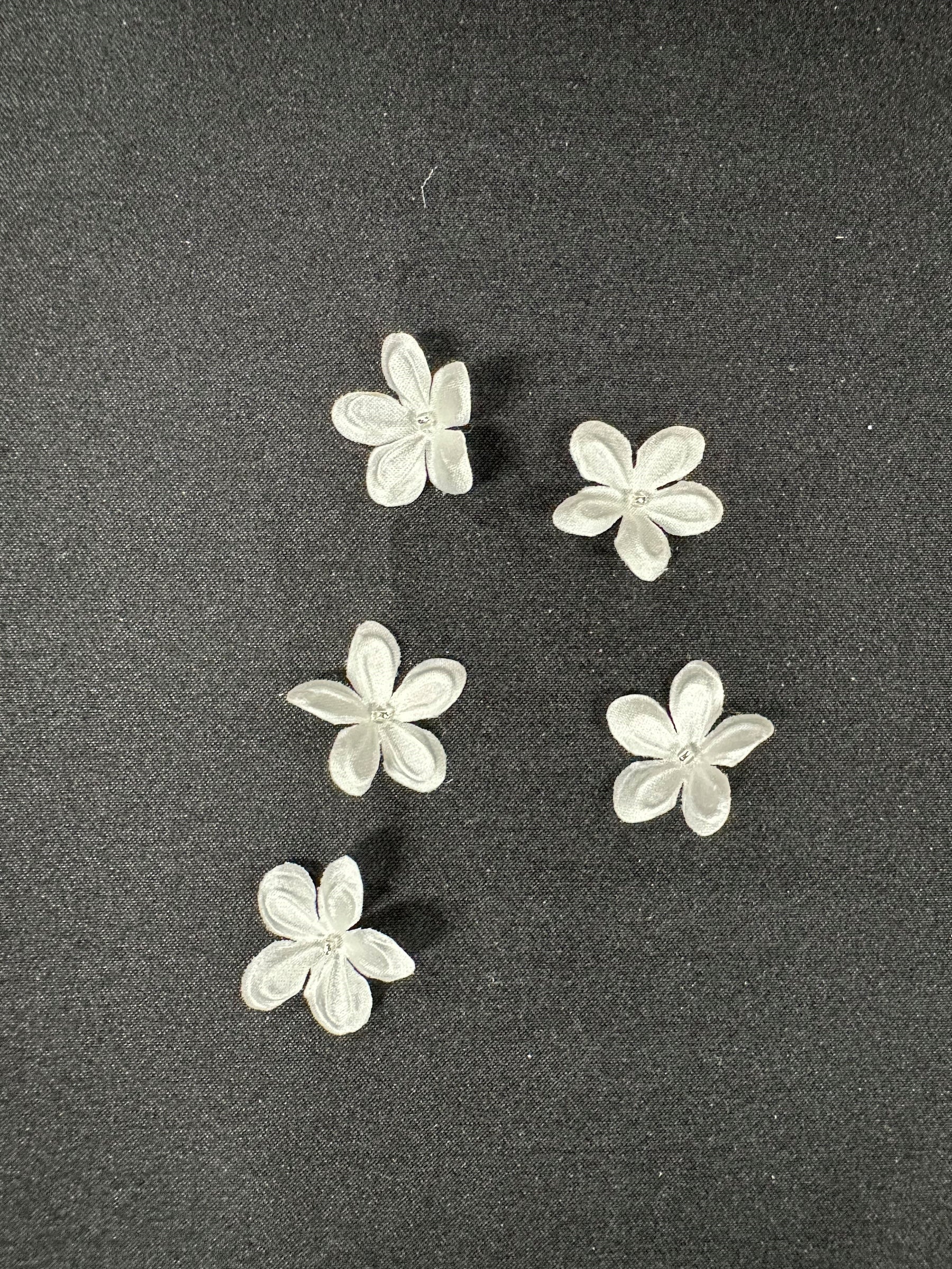 Ivory Satin Flowers - M13 (Bag of 144)