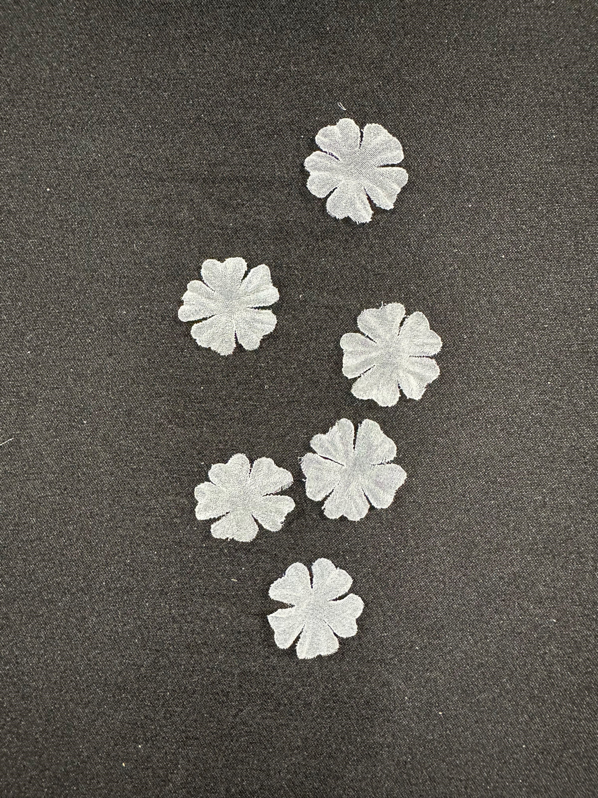 Ivory Eco Georgette Flowers - MM0040 (Bag of 144)