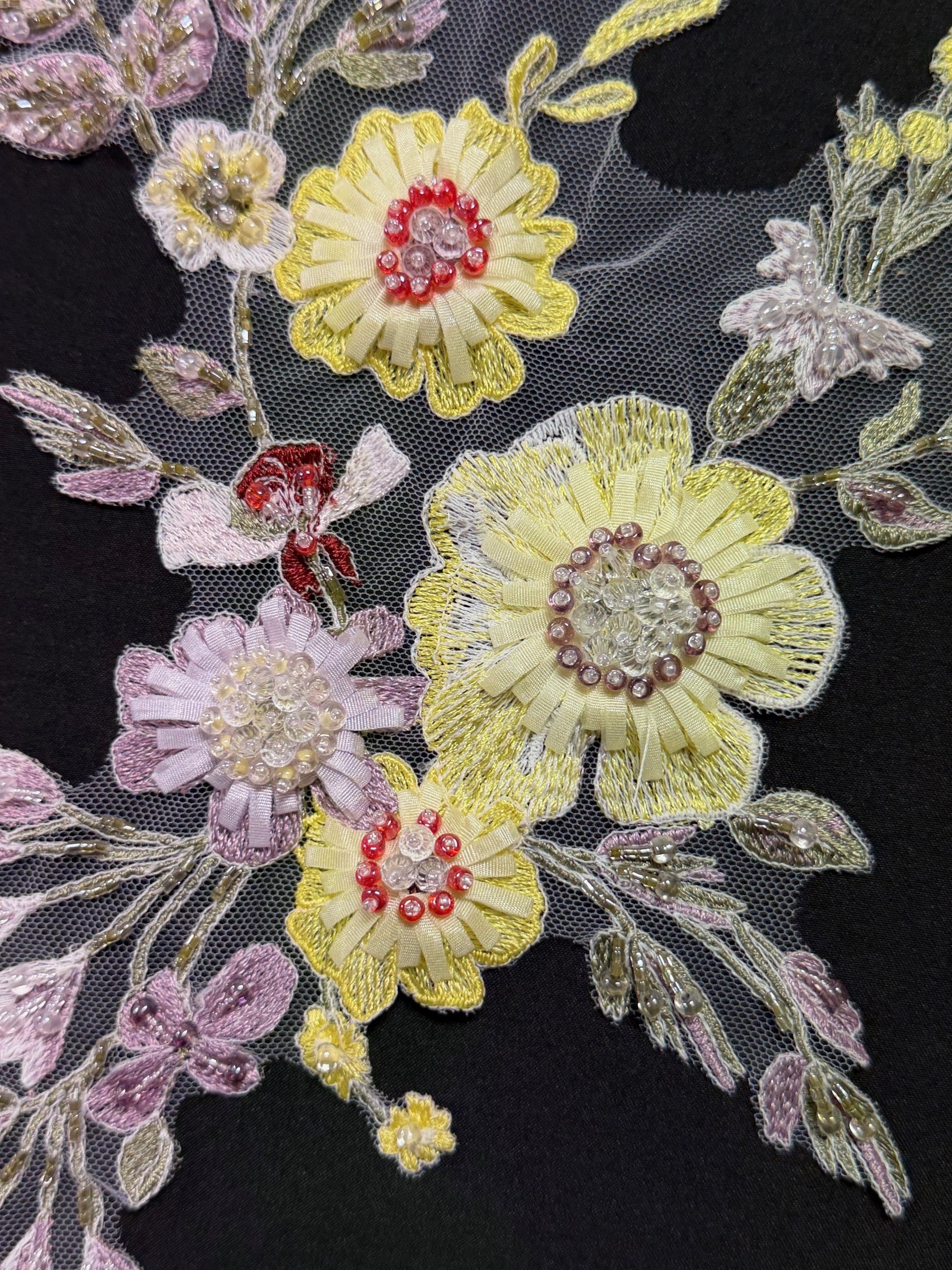 Multicoloured Lace Appliques - MT4020