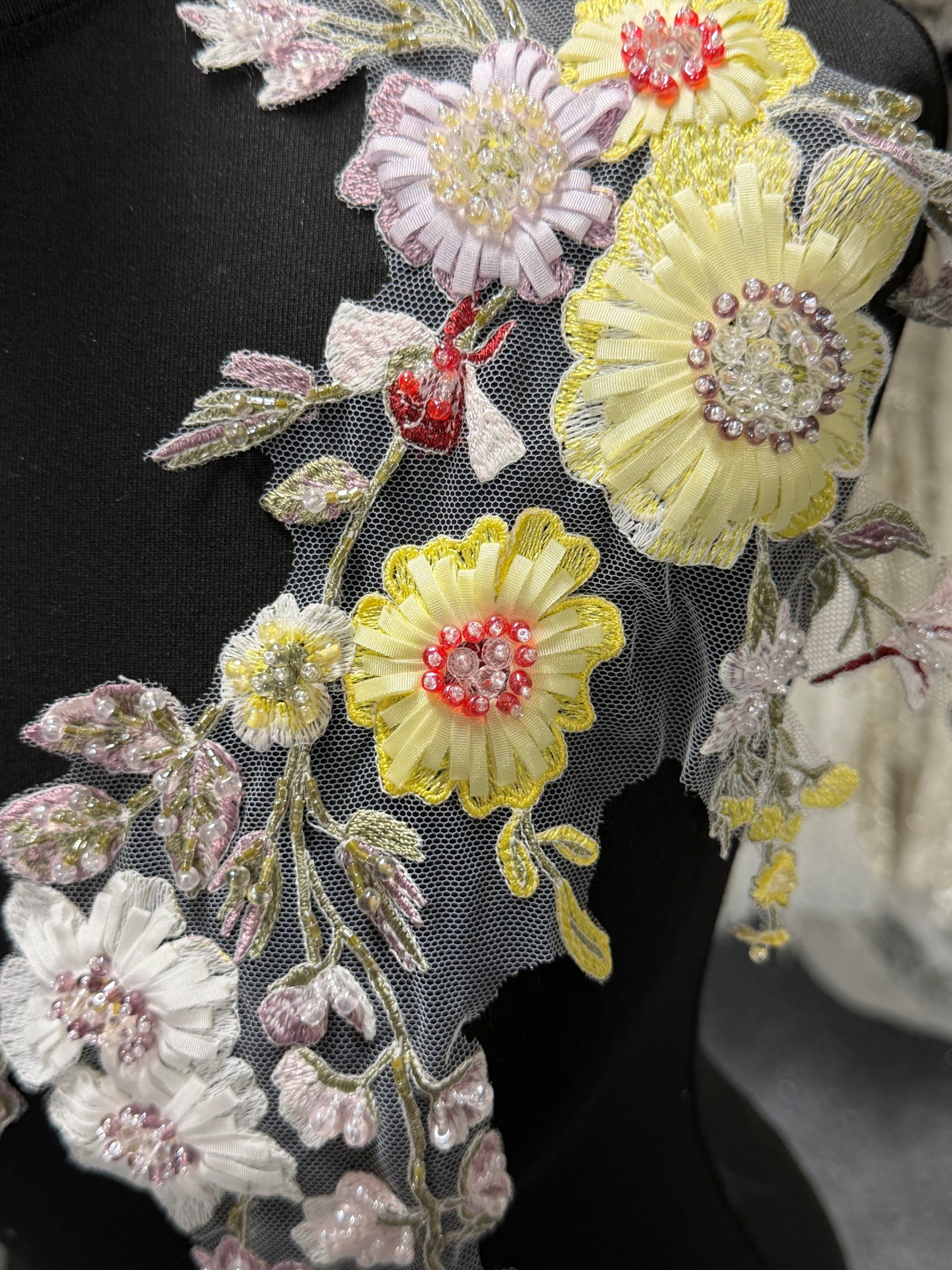 Multicoloured Lace Appliques - MT4020
