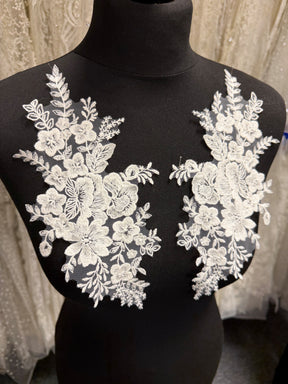 Ivory Lace Appliques - MT8013